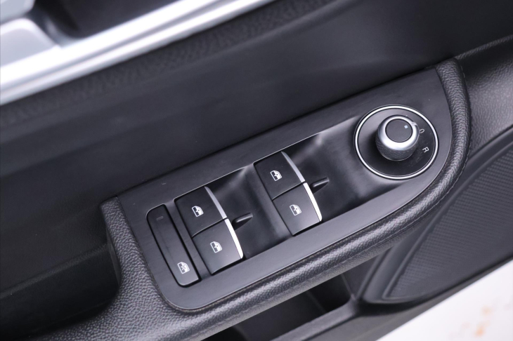 Alfa Romeo Giulia 2,1 JTD 110kW Aut. Navi Xenon