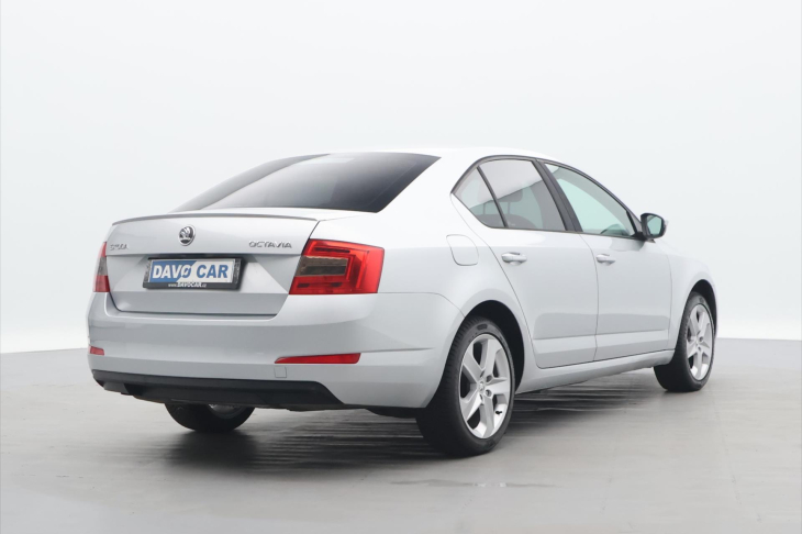 Škoda Octavia 1.8 TSI 132kW DSG Elegance CZ