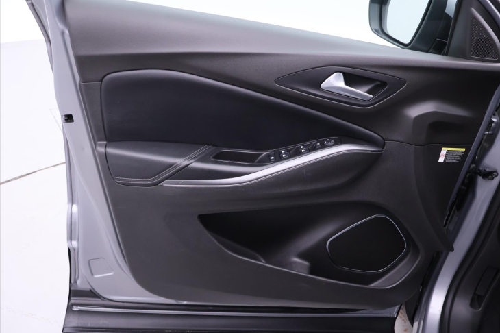 Opel Grandland X 1,6 TURBO PHEV 4x4 Innovation