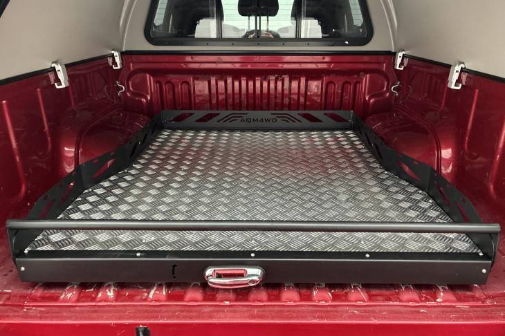 Toyota Hilux 2,4 D-4D 110kW 4x4 Aut. CZ DPH