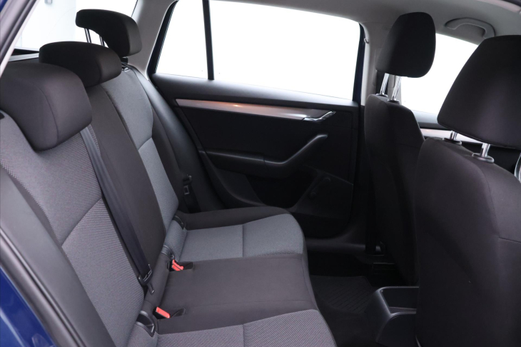 Škoda Octavia 1,6 TDI CZ Klimatizace DPH