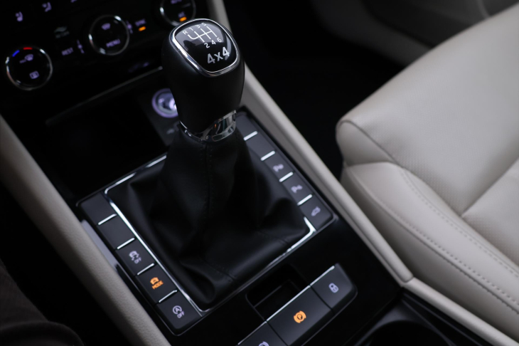 Škoda Superb 2,0 TDI 110kW 4x4 CZ L&K