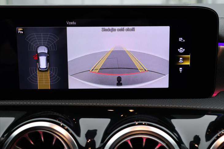 Mercedes-Benz CLA 1,3 250 118kW 250 E-Hybrid AMG