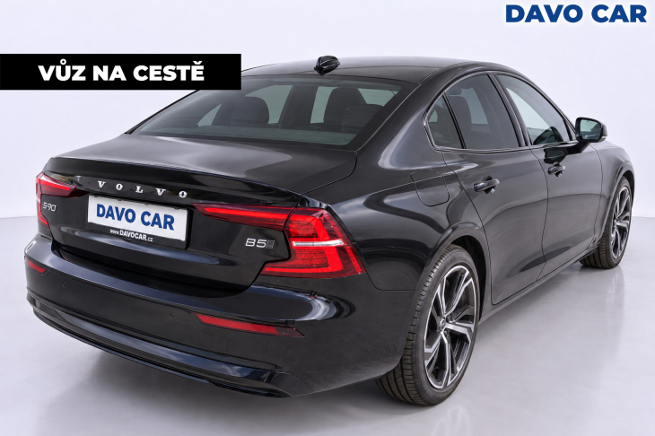 Volvo S60 2,0 B5 184 kW Ultimate Dark AWD CZ