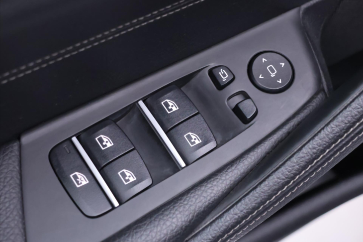 BMW Řada 5 2,0 520d 140 kW CZ DPH 1.Maj.