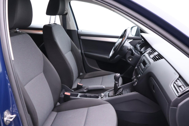 Škoda Octavia 1,6 TDI CZ Klimatizace DPH