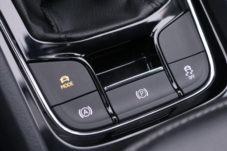 Škoda Karoq 2,0 TDI 85kW Style CZ DPH