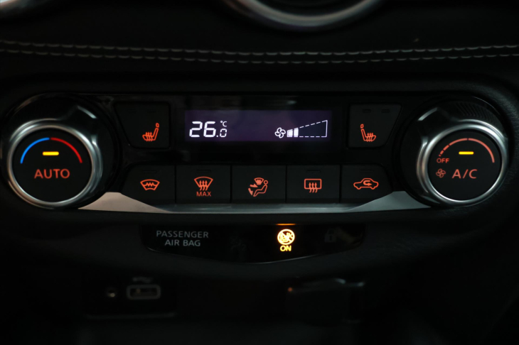 Nissan Juke 1,0 DIG-T Automat CZ Tekna DPH