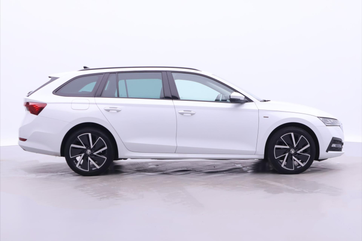 Škoda Octavia 2,0 TDI 110kW DSG Clever DPH