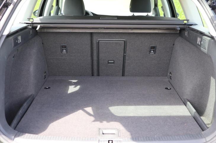 Volkswagen Golf 1,0 TSI 81kW CZ Comfort LED