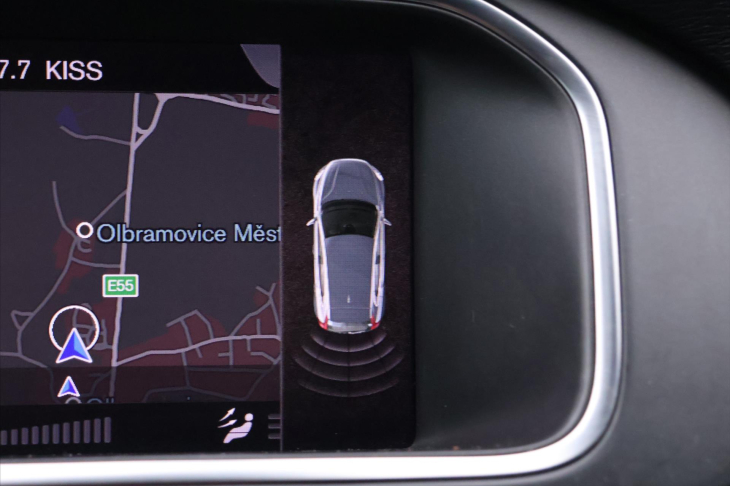 Volvo V40 1,5 T2 90kW Aut. Momentum