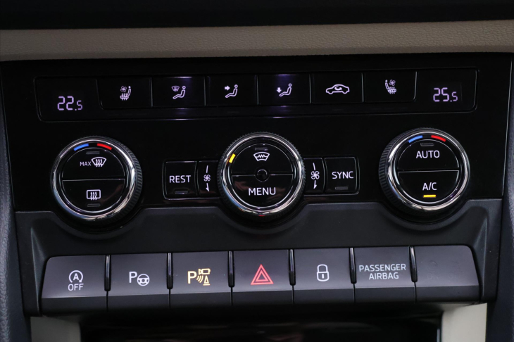 Škoda Kodiaq 2,0 TSI DSG 4x4 CZ Style 7Míst