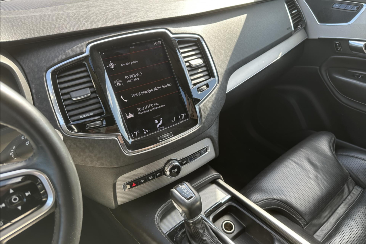 Volvo XC90 2,0 D 165 kW Inscription CZ