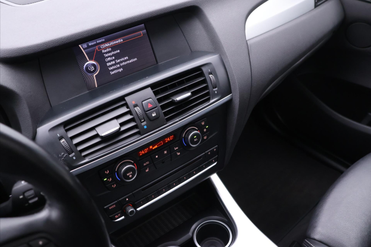 BMW X3 2,0 20d 135kW Xdrive Panorama