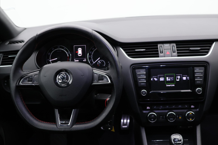 Škoda Octavia 2,0 TSI RS Challenge 1.Maj.