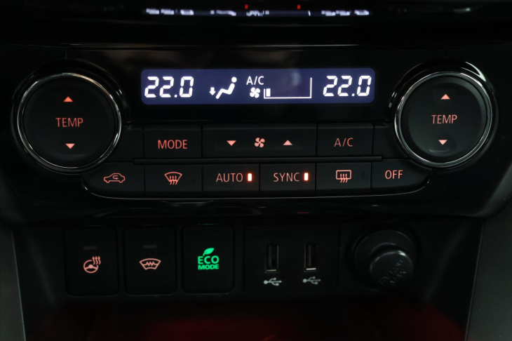 Mitsubishi Eclipse Cross 1,5 T-MIVEC 120kW Aut. Kůže