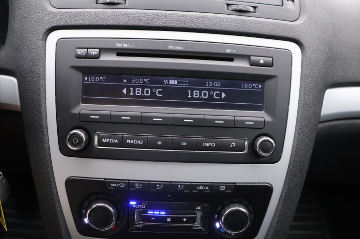 Škoda Octavia 1,4 TSI 90kW Ambiente CZ