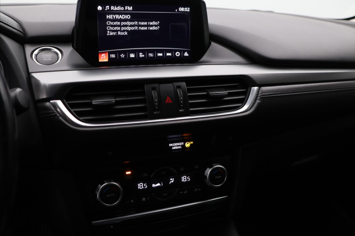 Mazda 6 2,0 121kW Center-Line