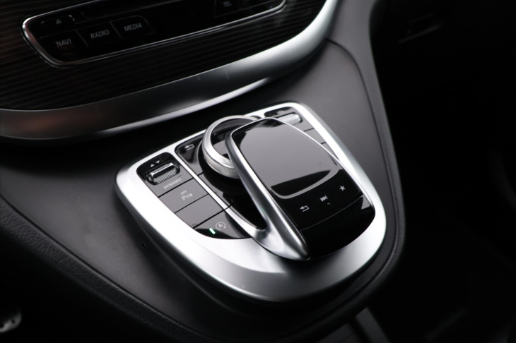 Mercedes-Benz Třídy V 2,0 V 250d 140kW XL autom.  CZ