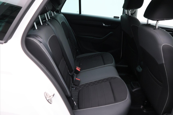 Škoda Fabia 1.0 Ambition Aut. klima DPH