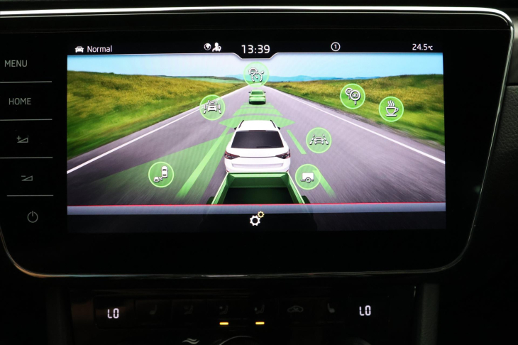Škoda Superb 2.0 TDI 147kW DSG CZ Sportline