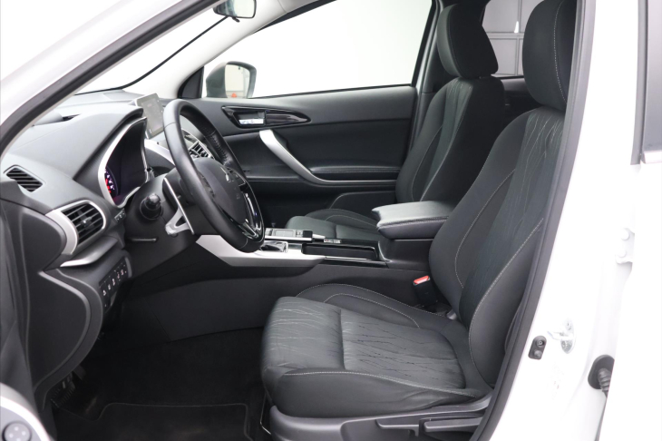 Mitsubishi Eclipse Cross 1.5 T-MIVEC 120kW Intense CVT