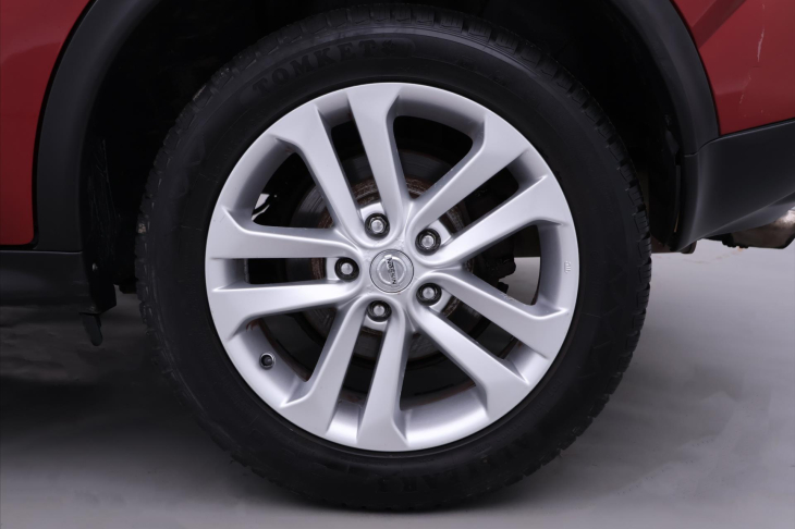 Nissan Juke 1,6 DIG-T 140kW Tekna