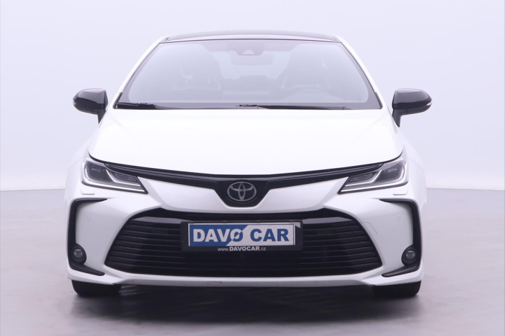 Toyota Corolla 1,8 Hybrid e-CVT 1.Maj DPH GR