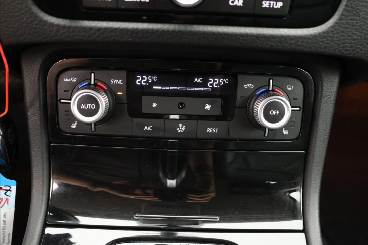 Volkswagen Touareg 3,0 TDI DSG 4M Exclusive 1.Maj