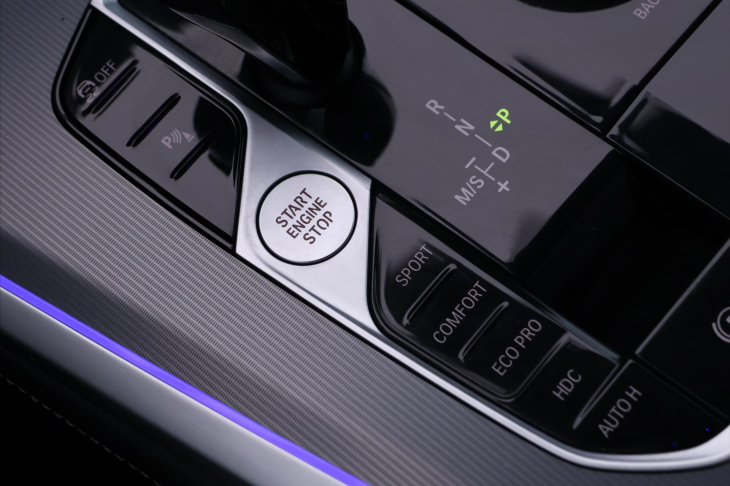 BMW X5 3,0 xDrive 245kW CZ DPH 40i