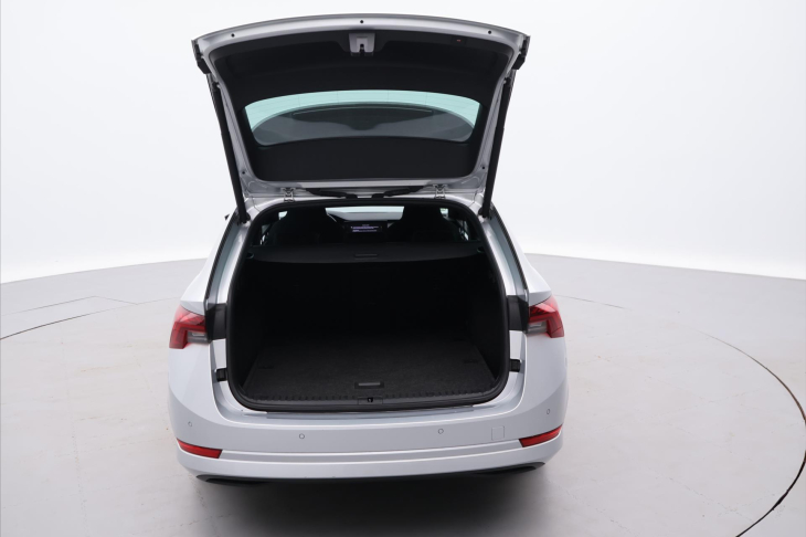 Škoda Octavia 2,0 TDI 110kW DSG Style DPH