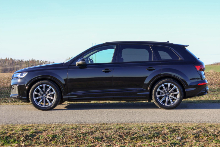 Audi Q7 3,0 TDI quattro tiptronic S line