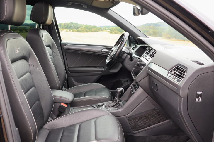 Volkswagen Tiguan 2,0 TDI DSG 4x4 CZ DPH R-Line