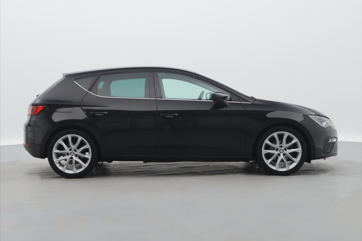 Seat Leon 1,4 TSI FR LED Kůže CZ