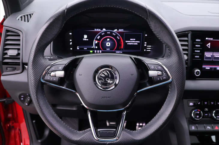 Škoda Karoq 1,5 TSI DSG Sportline 1Maj DPH