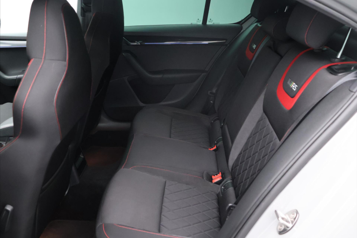 Škoda Octavia 2,0 TSi 180kW DSG RS CZ