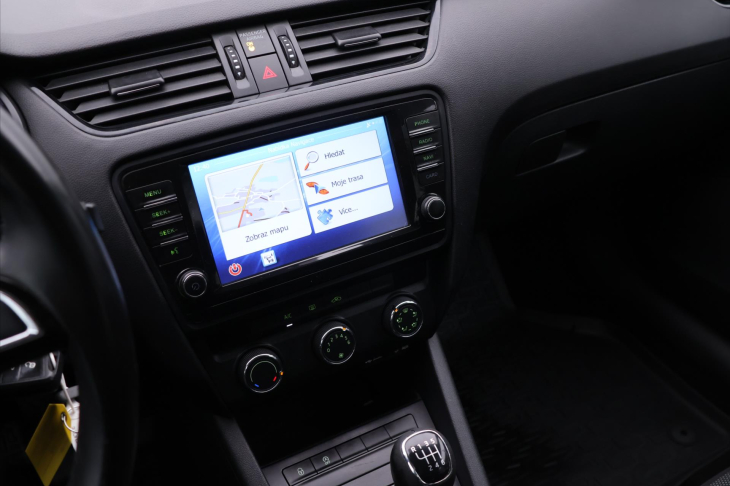 Škoda Octavia 1,2 TSI 77KW Klima Navigace