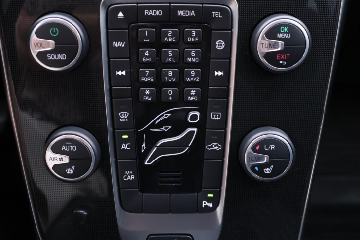 Volvo V40 2,0 D2 Winter Packet LED