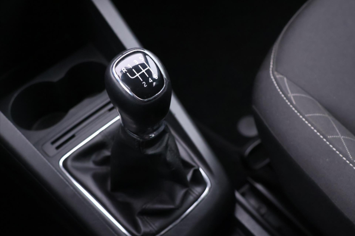 Škoda Fabia 1,2 TSI 81kW Style CZ 1.Maj.