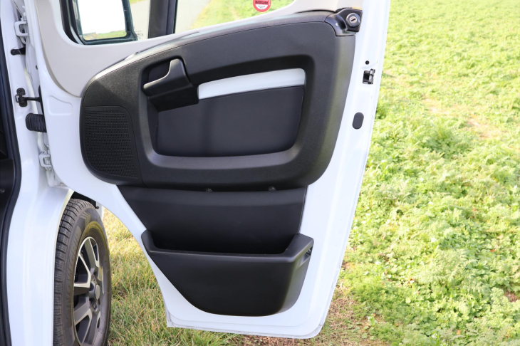 Weinsberg CaraCompact 2,3 Pepper CZ Navi 1.Majitel