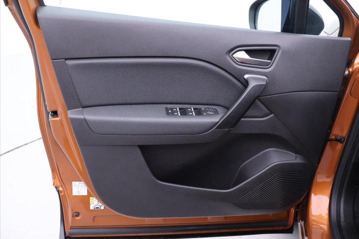 Renault Captur 1,3 TCe 103kW Aut. Kůže CZ