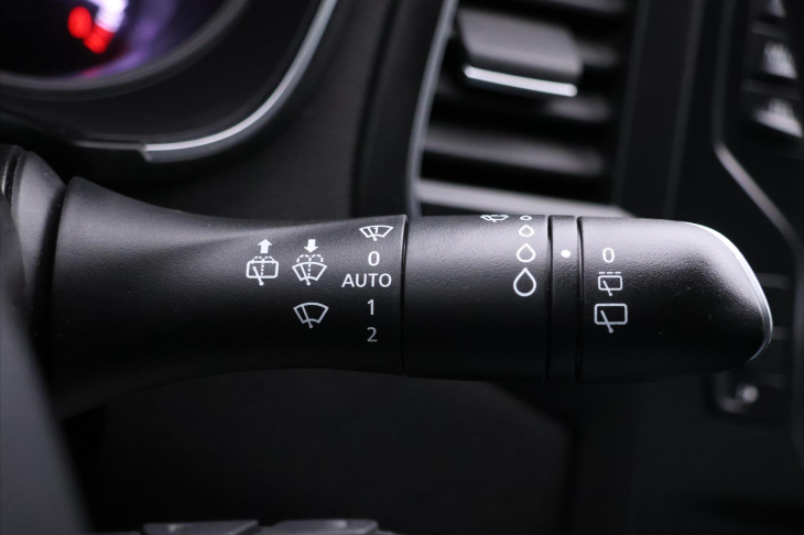 Renault Mégane 1,6 SCe 84kW Life CZ