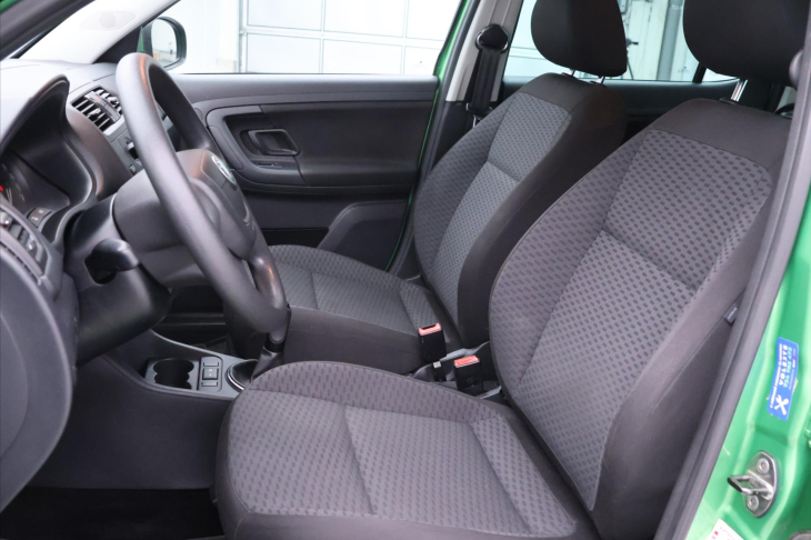 Škoda Fabia 1,2 12V 44kW Ambiente+ CZ