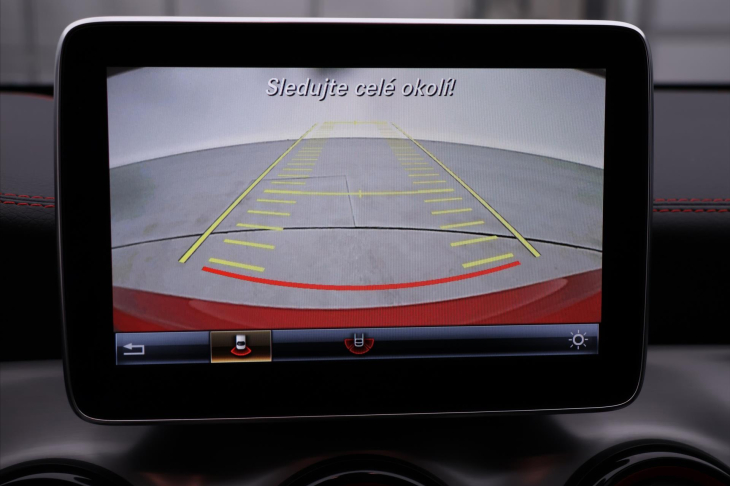 Mercedes-Benz CLA 2,0 45 AMG 280kW 4Matic H&K