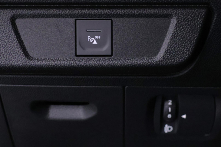 Dacia Jogger 1,0 TCe 81kW CZ 1.Maj. DPH