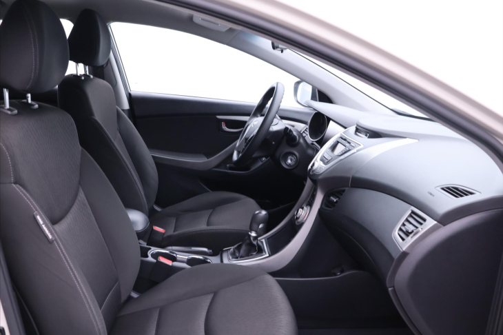 Hyundai Elantra 1,6 GDI 97kW Style 1Maj CZ