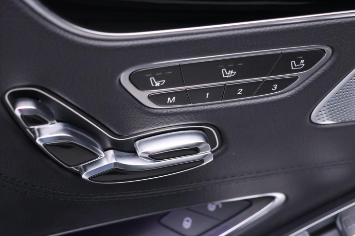 Mercedes-Benz Třídy S 5,5 S 63 4x4 AMG Coupe