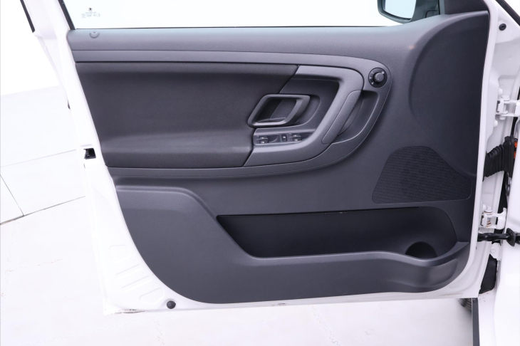 Škoda Fabia 1,6 TDI 77kW Scout 2.Maj