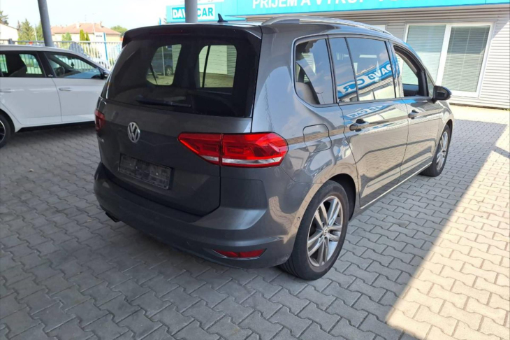 Volkswagen Touran 1,4 TSI 110kW DSG Join 7-Míst