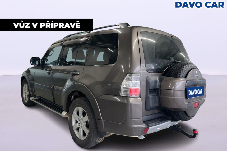 Mitsubishi Pajero 3,2 DI-D 147kW Instyle 7-Míst